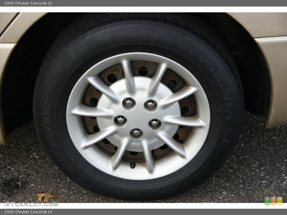 2000 Chrysler Concorde LX Wheel and Tire Photo #57159936