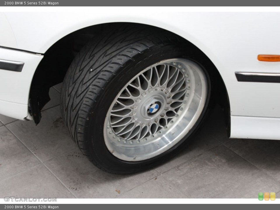 2000 BMW 5 Series 528i Wagon Wheel and Tire Photo #57162833