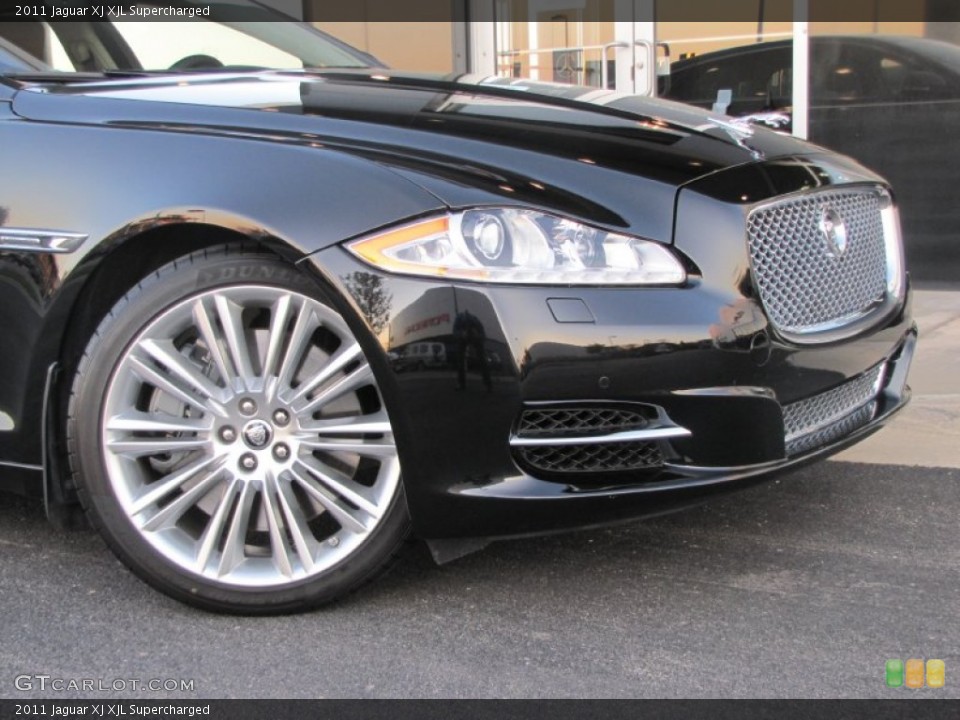 2011 Jaguar XJ XJL Supercharged Wheel and Tire Photo #57186676