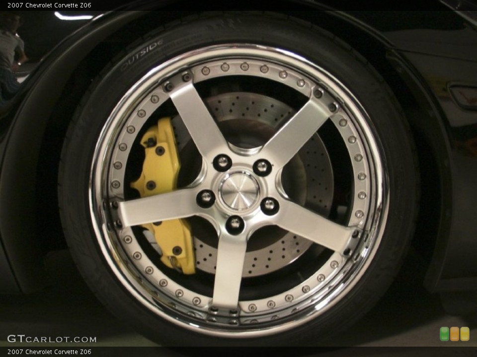 2007 Chevrolet Corvette Custom Wheel and Tire Photo #57193087