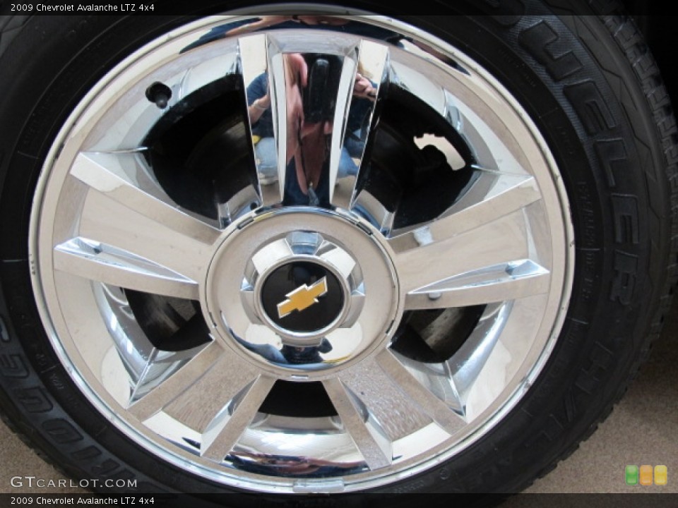 2009 Chevrolet Avalanche LTZ 4x4 Wheel and Tire Photo #57193244