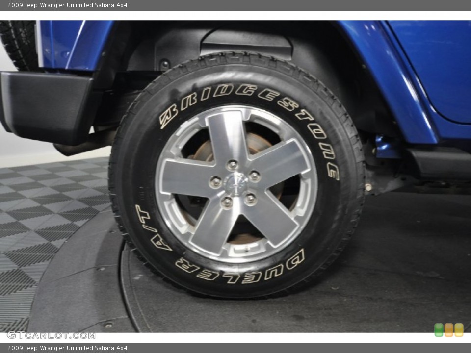 2009 Jeep Wrangler Unlimited Sahara 4x4 Wheel and Tire Photo #57208872