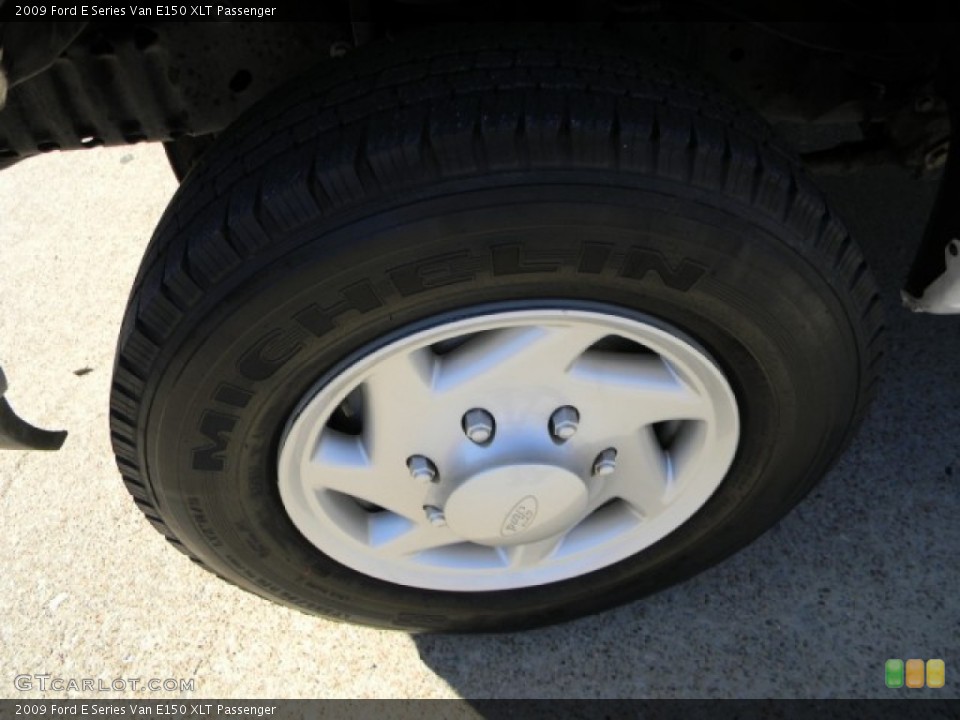 2009 Ford E Series Van E150 XLT Passenger Wheel and Tire Photo #57331960