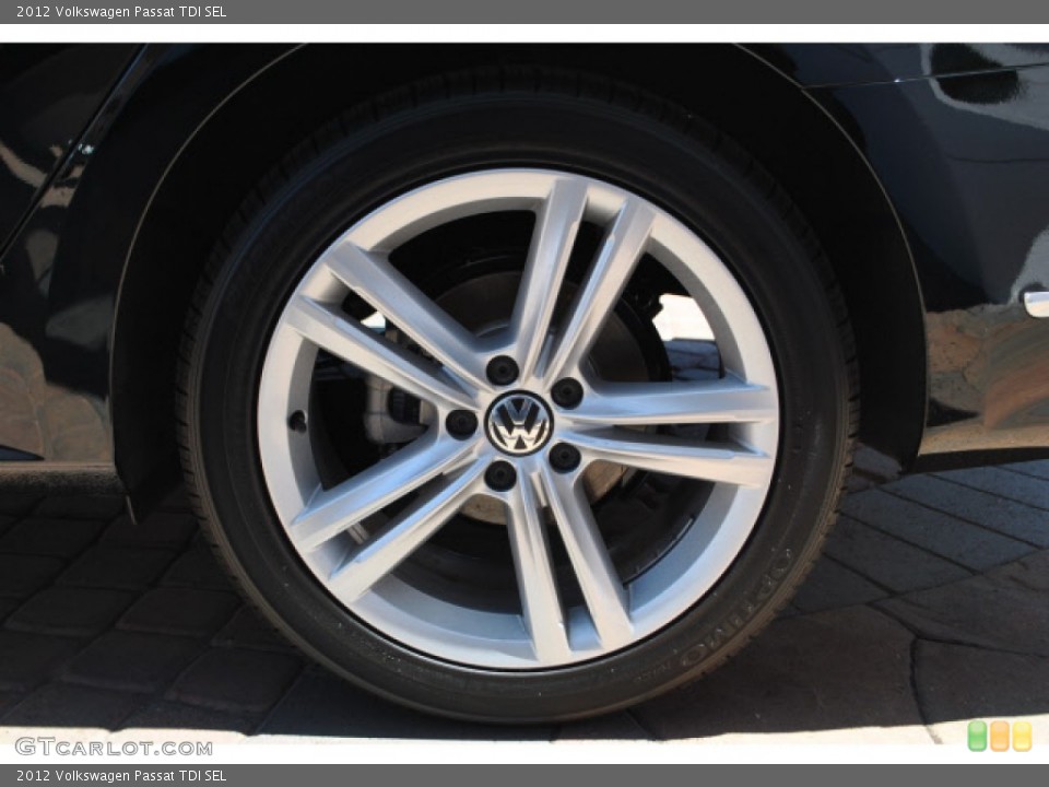 2012 Volkswagen Passat TDI SEL Wheel and Tire Photo #57404921