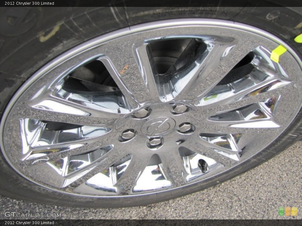 2012 Chrysler 300 Limited Wheel and Tire Photo #57450724