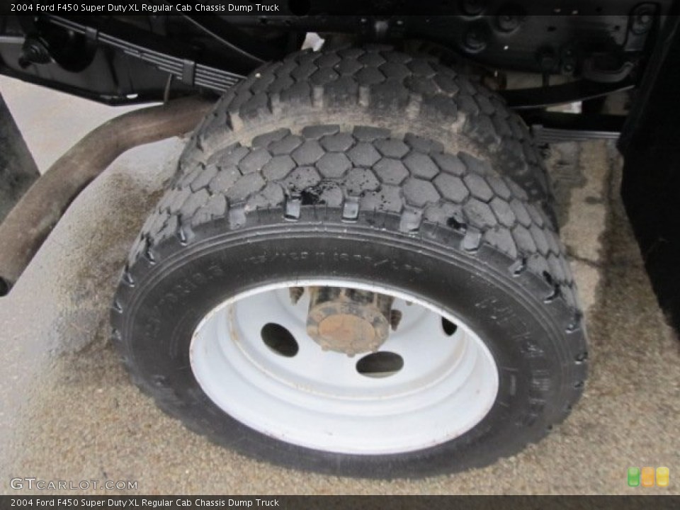 2004 Ford F450 Super Duty XL Regular Cab Chassis Dump Truck Wheel and Tire Photo #57521929