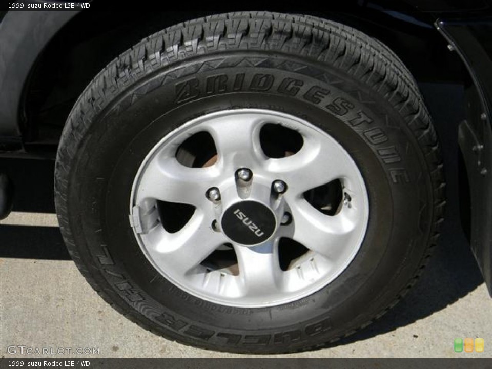 1999 Isuzu Rodeo LSE 4WD Wheel and Tire Photo #57590845
