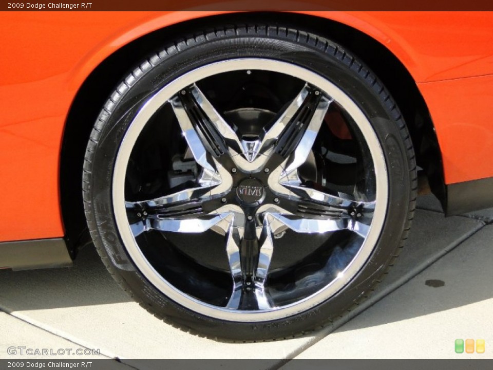 2009 Dodge Challenger Custom Wheel and Tire Photo #57630385