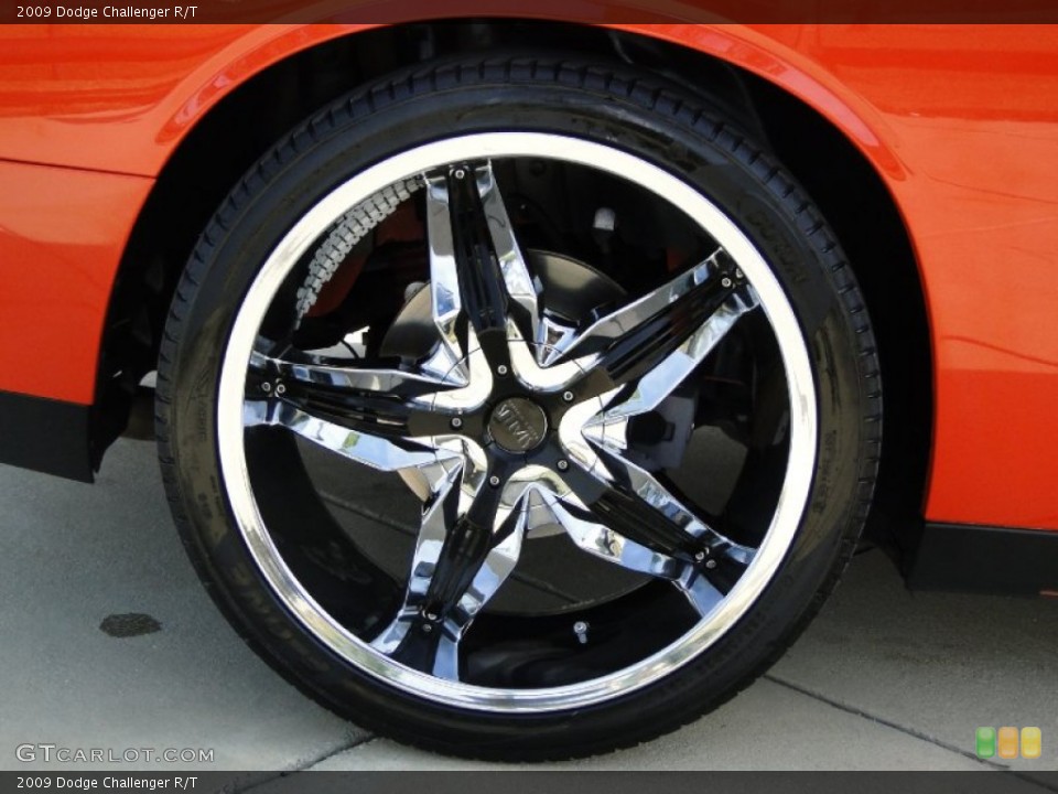 2009 Dodge Challenger Custom Wheel and Tire Photo #57630406