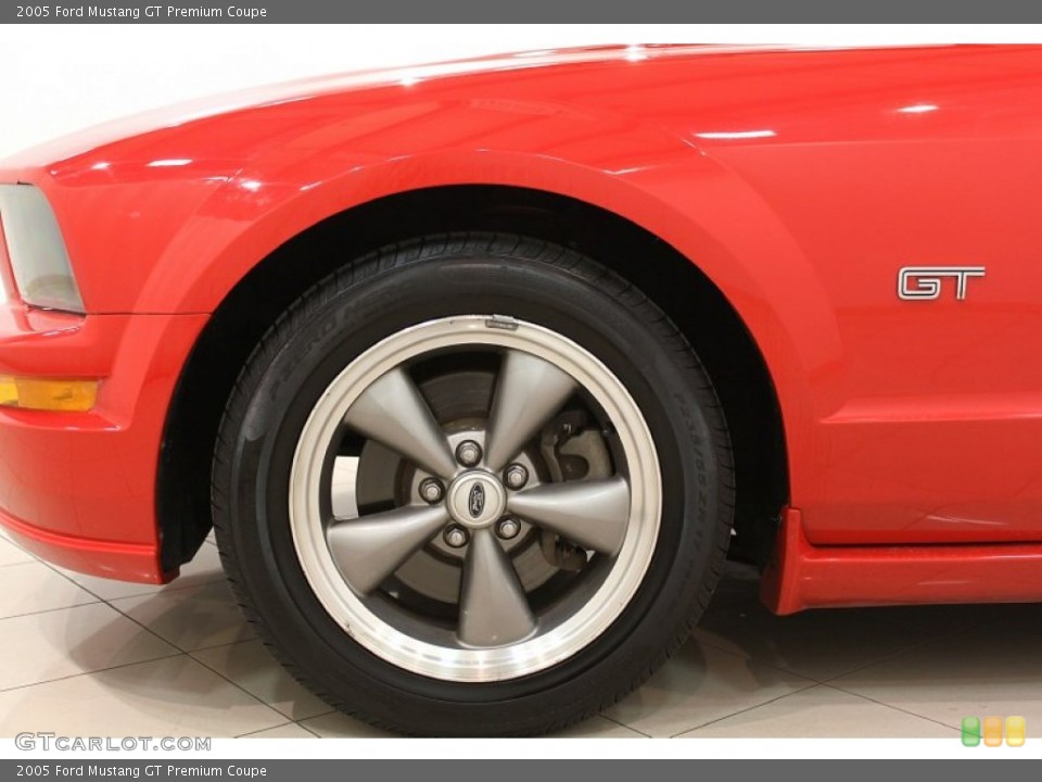 2005 Ford Mustang GT Premium Coupe Wheel and Tire Photo #57638074