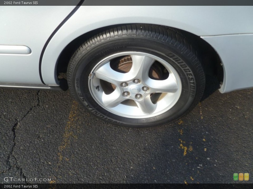 2002 Ford Taurus SES Wheel and Tire Photo #57731528