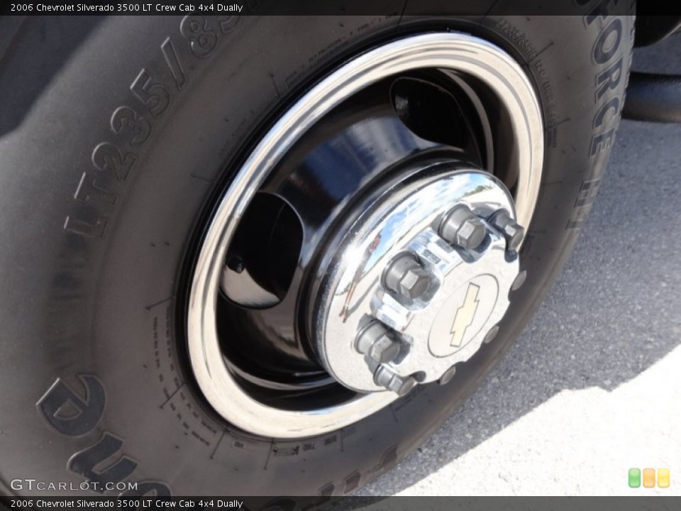 2006 Chevrolet Silverado 3500 LT Crew Cab 4x4 Dually Wheel and Tire Photo #57746162