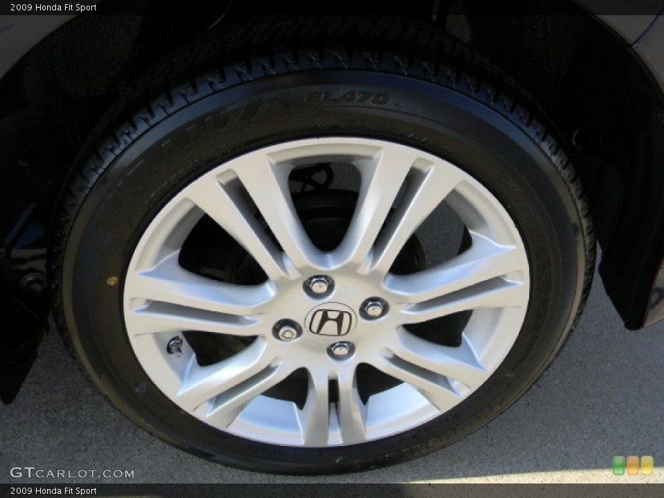 2009 Honda Fit Sport Wheel and Tire Photo #57751682