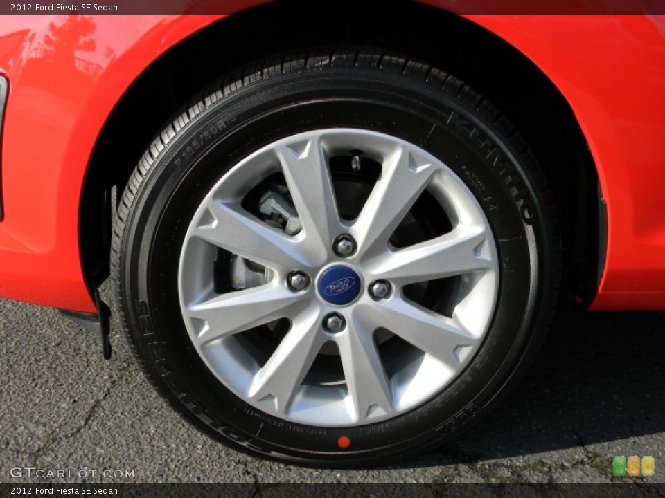 2012 Ford Fiesta SE Sedan Wheel and Tire Photo #57883447