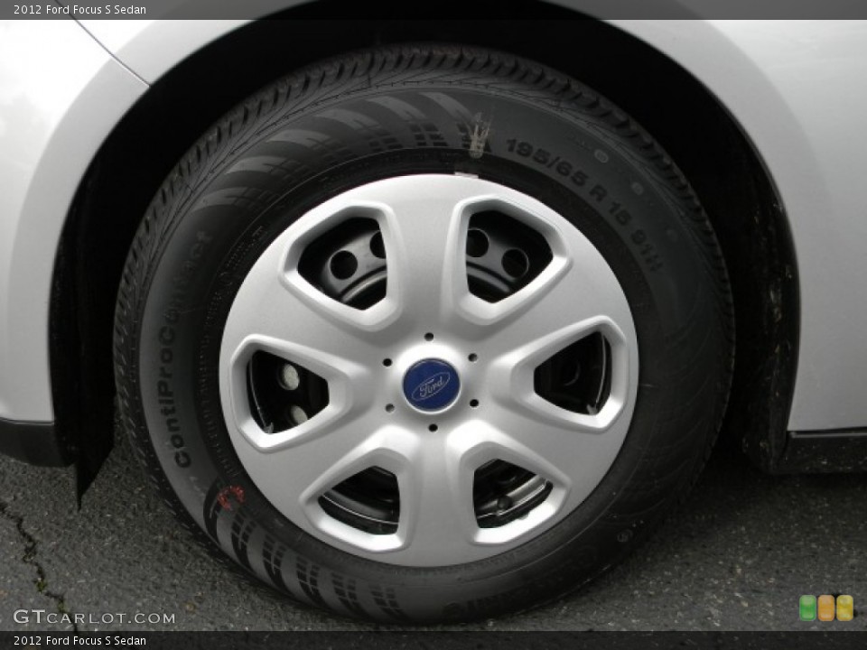 2012 Ford Focus S Sedan Wheel and Tire Photo #57884398