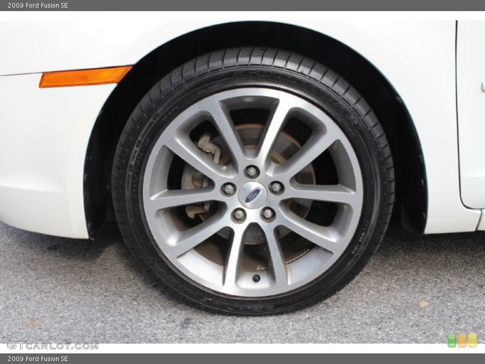 2009 Ford Fusion SE Wheel and Tire Photo #57947943