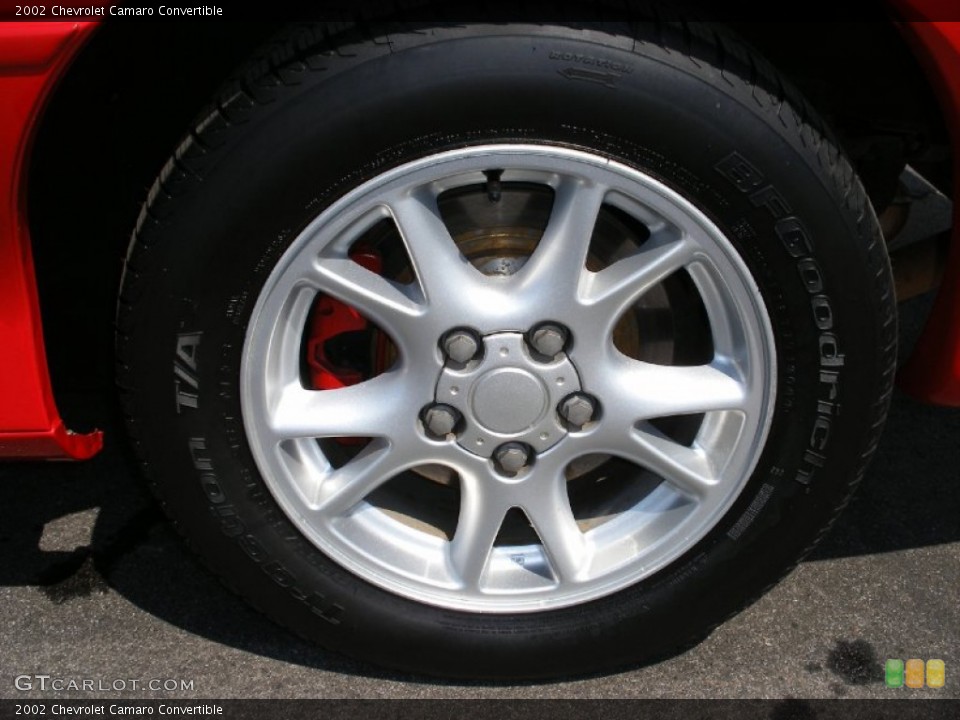 2002 Chevrolet Camaro Convertible Wheel and Tire Photo #58014851