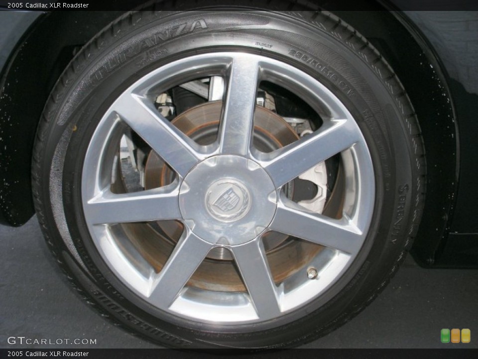 2005 Cadillac XLR Roadster Wheel and Tire Photo #58025441