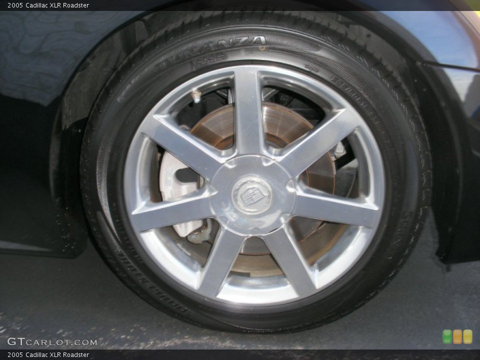 2005 Cadillac XLR Roadster Wheel and Tire Photo #58025447