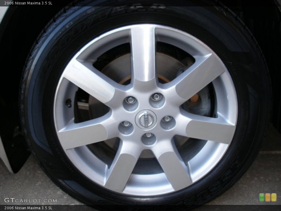 2006 Nissan Maxima 3.5 SL Wheel and Tire Photo #58029641