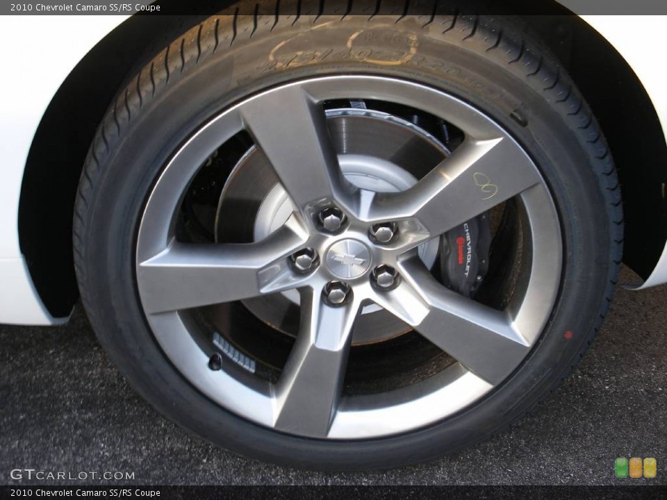 2010 Chevrolet Camaro SS/RS Coupe Wheel and Tire Photo #58045185