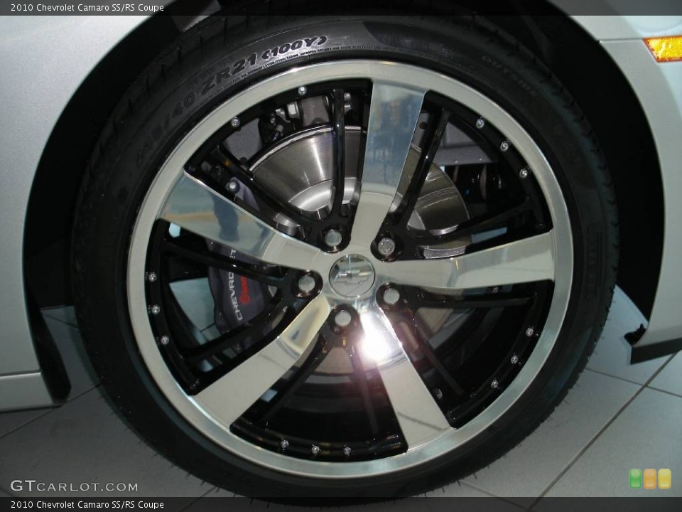 2010 Chevrolet Camaro SS/RS Coupe Wheel and Tire Photo #58048907