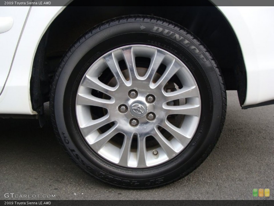 2009 Toyota Sienna LE AWD Wheel and Tire Photo #58138148