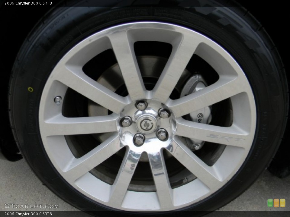 2006 Chrysler 300 C SRT8 Wheel and Tire Photo #58187635