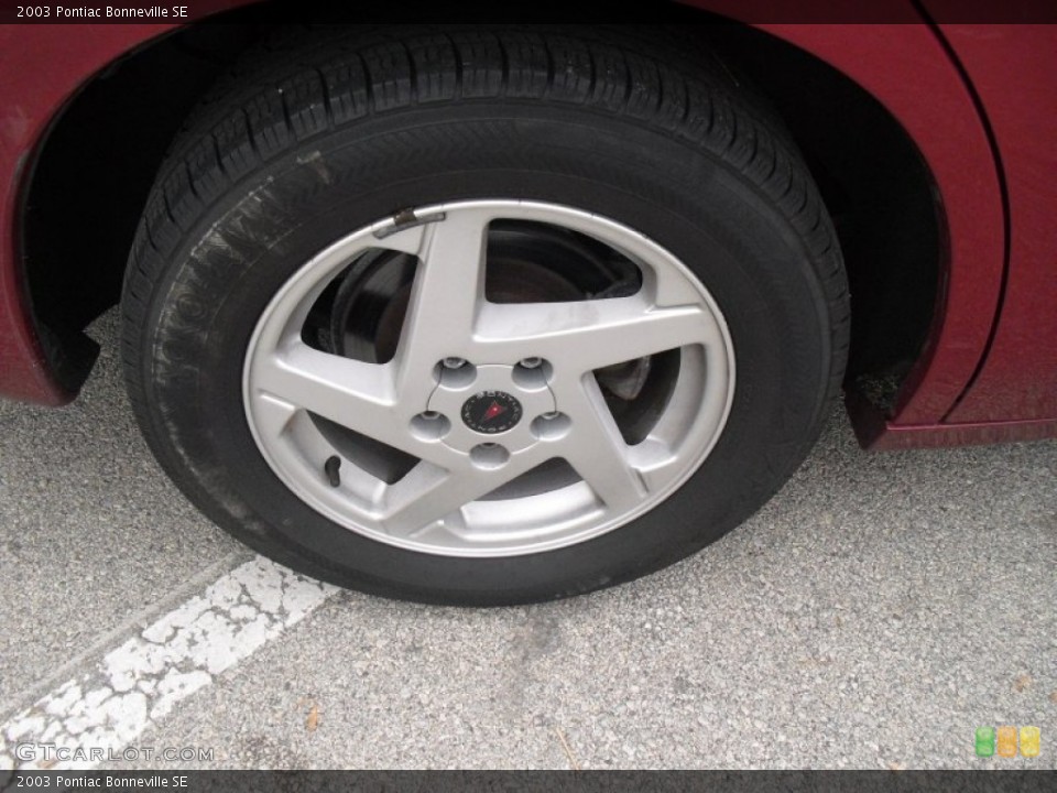 2003 Pontiac Bonneville SE Wheel and Tire Photo #58202447