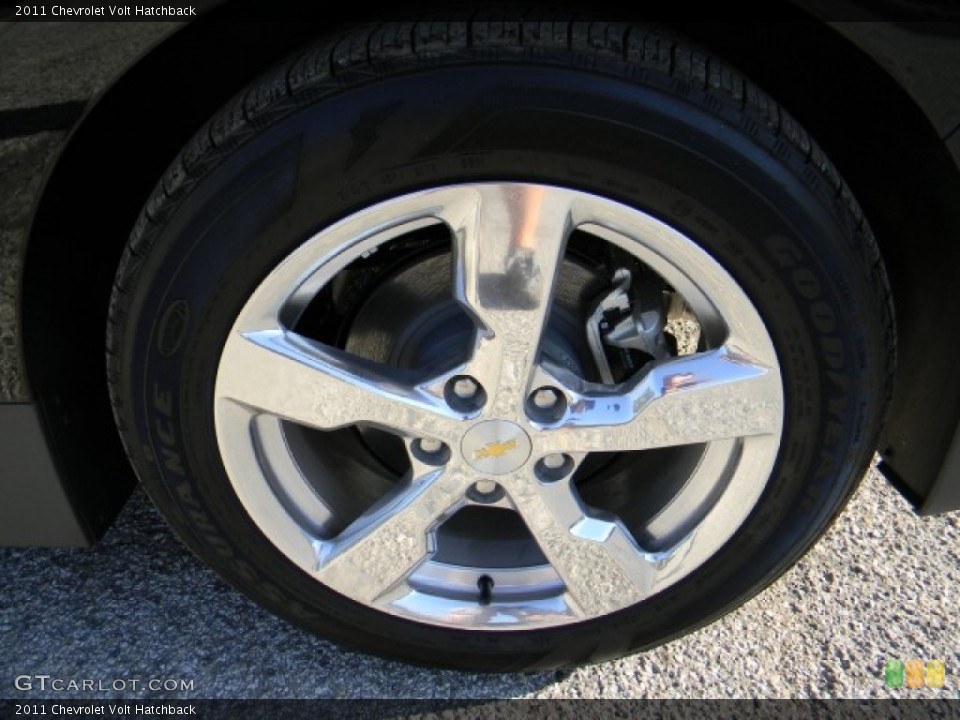 2011 Chevrolet Volt Hatchback Wheel and Tire Photo #58227020