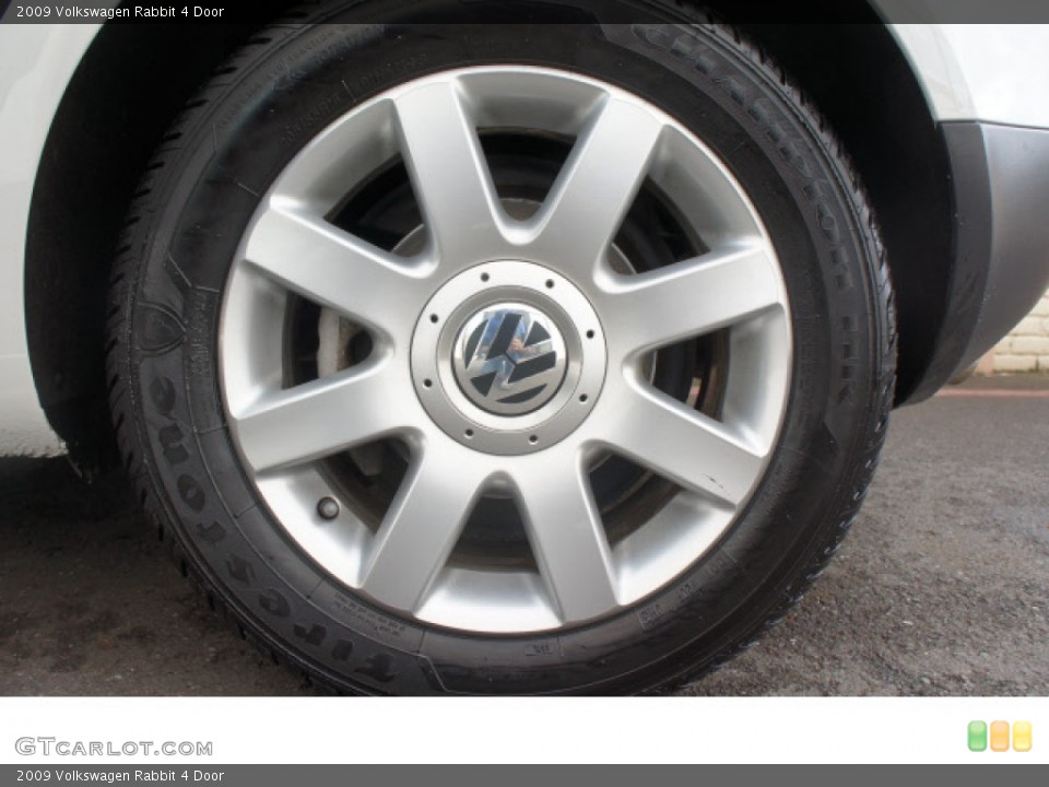2009 Volkswagen Rabbit 4 Door Wheel and Tire Photo #58265095