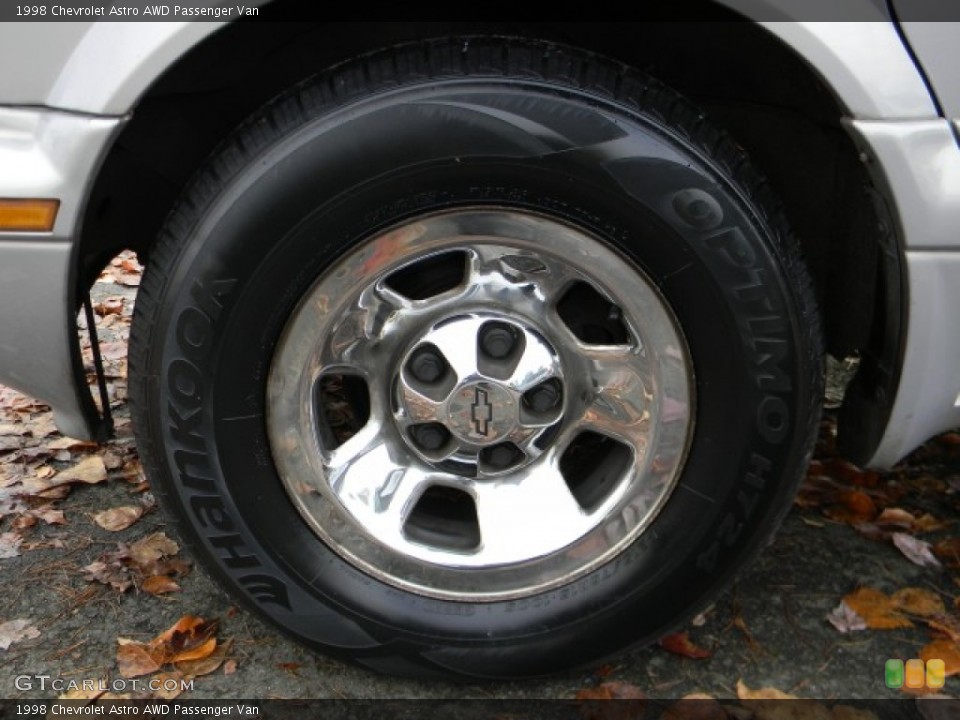 1998 Chevrolet Astro Wheels and Tires