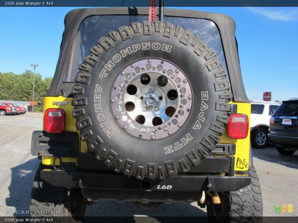 2006 Jeep Wrangler Custom Wheel and Tire Photo #58446393