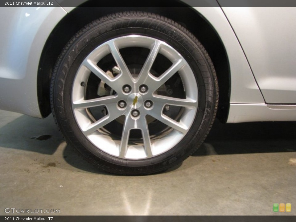 2011 Chevrolet Malibu LTZ Wheel and Tire Photo #58450196