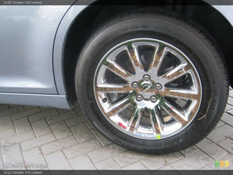 2012 Chrysler 300 Limited Wheel and Tire Photo #58465746