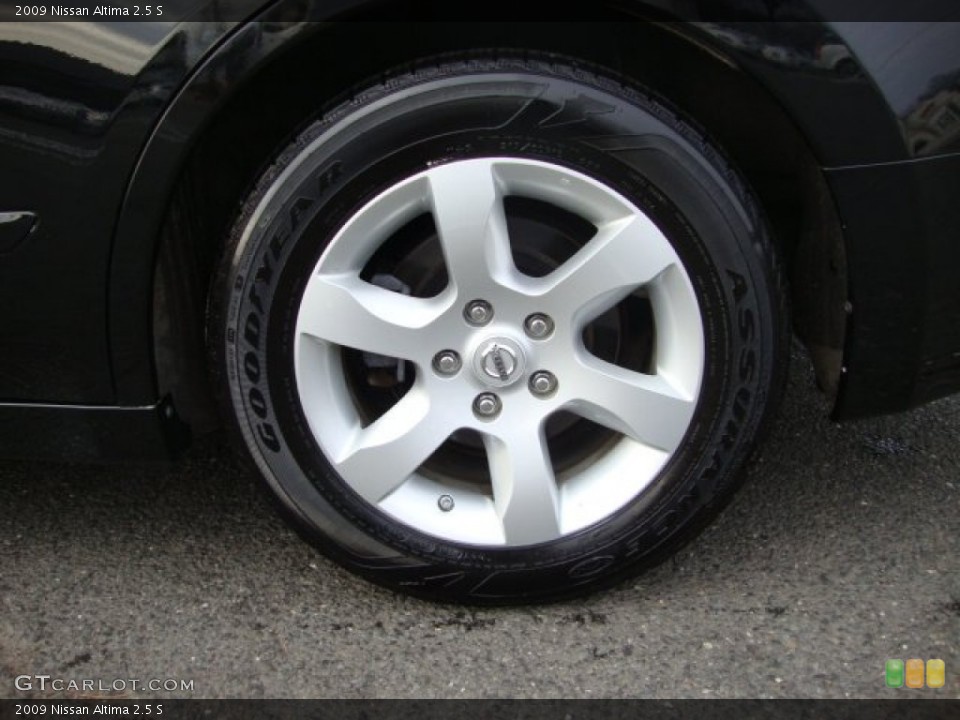 2009 Nissan Altima 2.5 S Wheel and Tire Photo #58482291