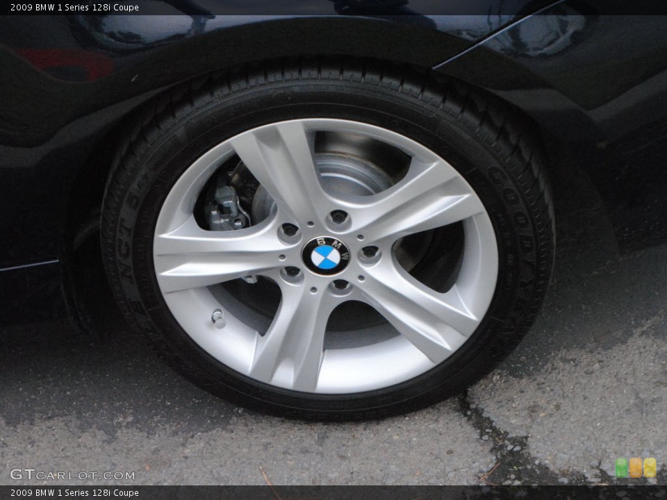 2009 BMW 1 Series 128i Coupe Wheel and Tire Photo #58489369