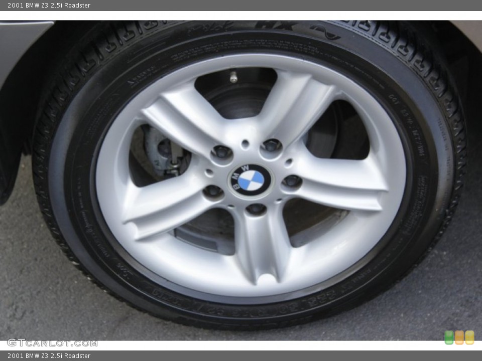 2001 BMW Z3 2.5i Roadster Wheel and Tire Photo #58528392