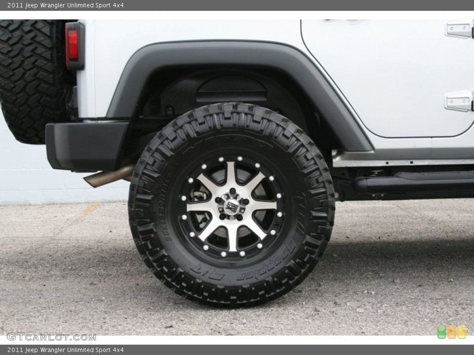 2011 Jeep Wrangler Unlimited Custom Wheel and Tire Photo #58589652