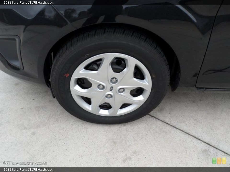 2012 Ford Fiesta SE SFE Hatchback Wheel and Tire Photo #58658129