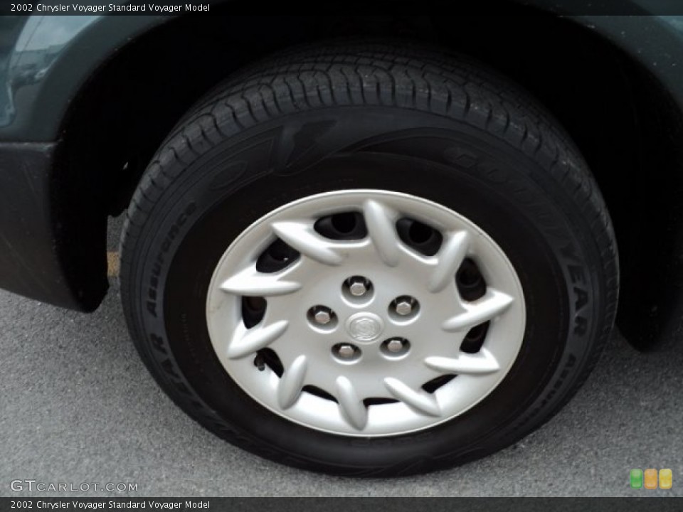 2002 Chrysler Voyager Wheels and Tires