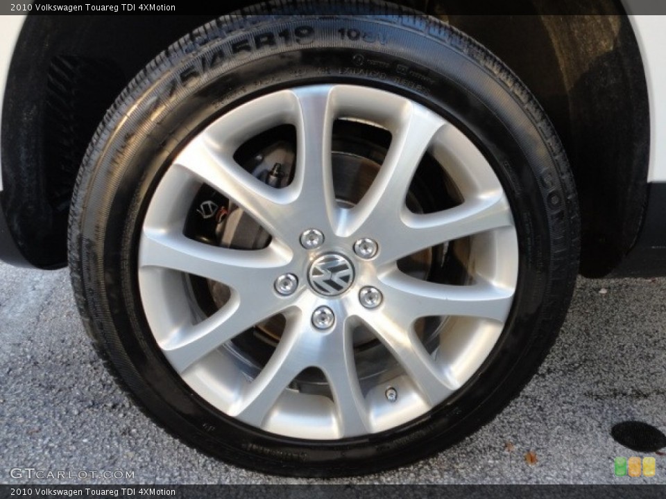 2010 Volkswagen Touareg TDI 4XMotion Wheel and Tire Photo #58783693