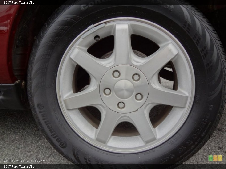 2007 Ford Taurus SEL Wheel and Tire Photo #58826533