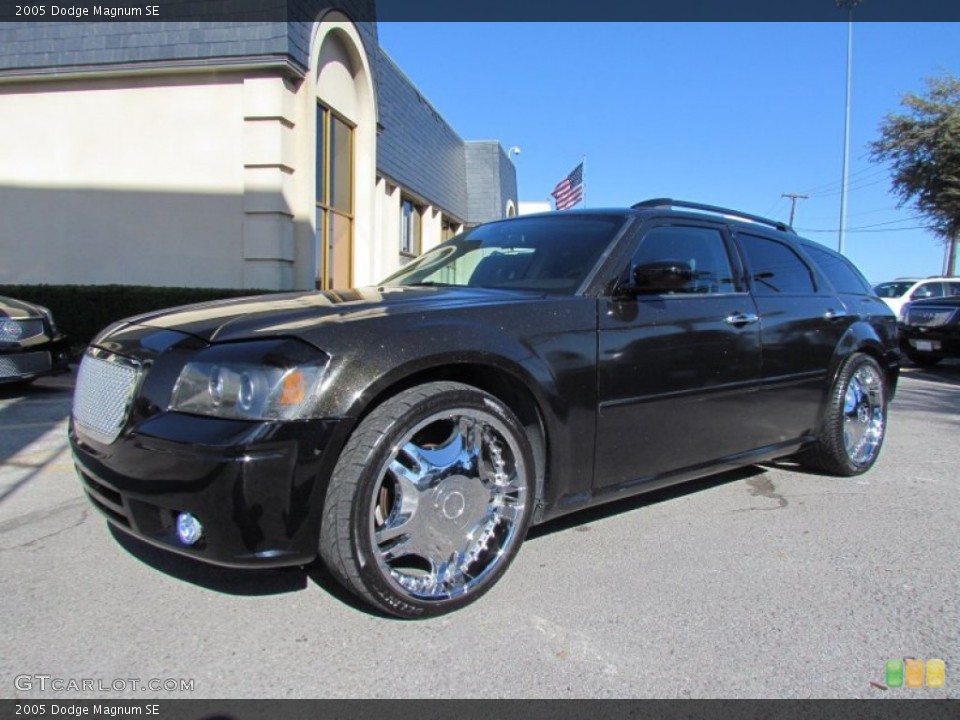 2005 Dodge Magnum Custom Wheel and Tire Photo #58864177