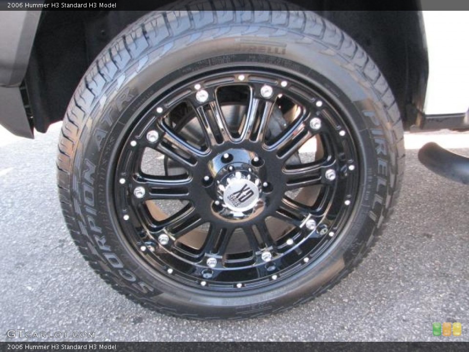 2006 Hummer H3 Custom Wheel and Tire Photo #58876442