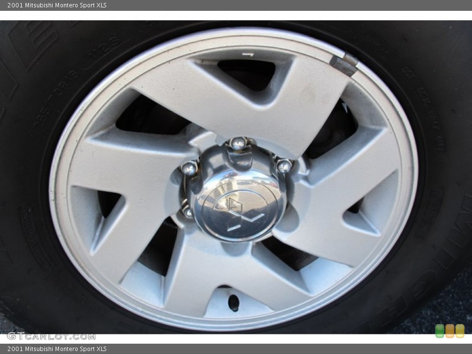 2001 Mitsubishi Montero Sport XLS Wheel and Tire Photo #58880379