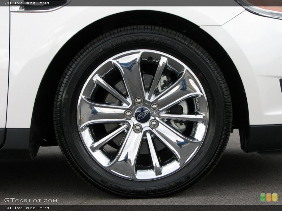 2011 Ford Taurus Limited Wheel and Tire Photo #58960824