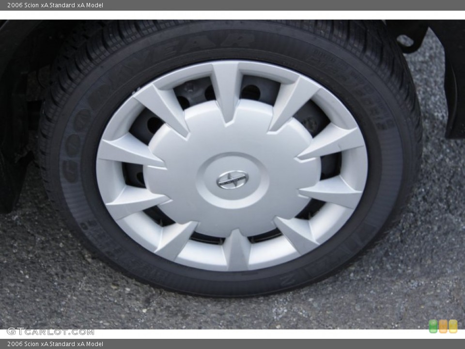 2006 Scion xA  Wheel and Tire Photo #59012645