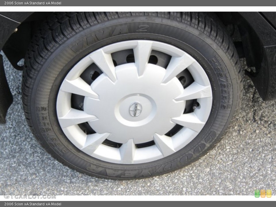 2006 Scion xA  Wheel and Tire Photo #59012666