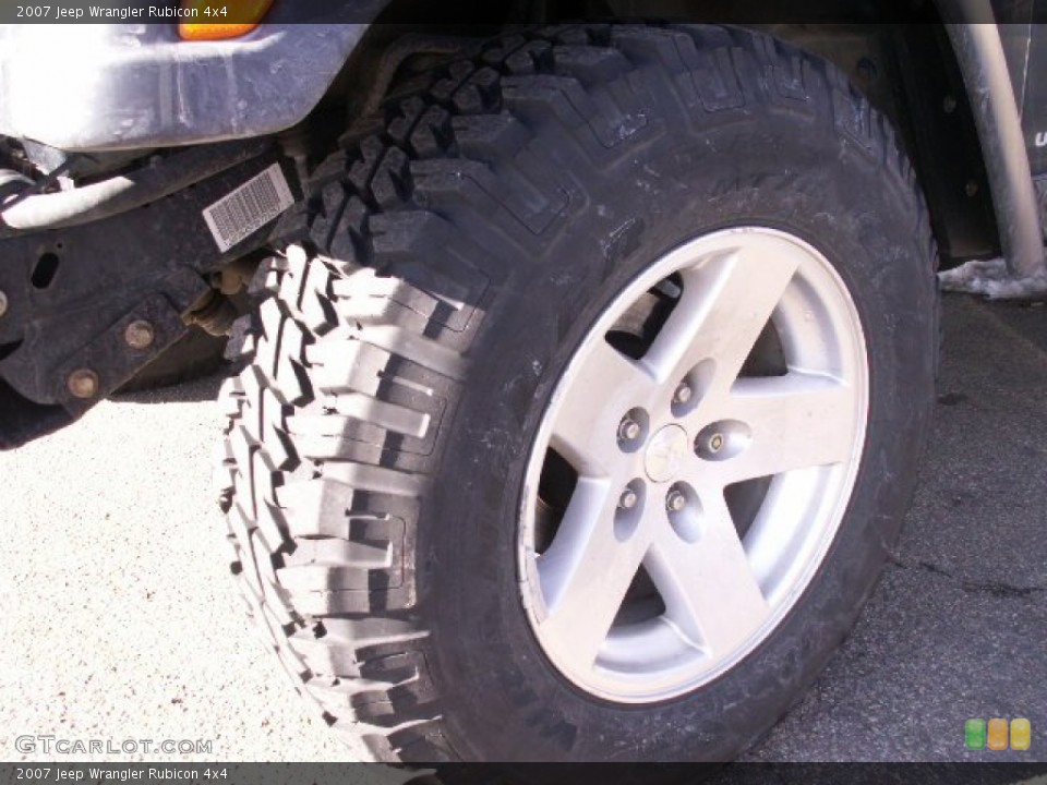 2007 Jeep Wrangler Rubicon 4x4 Wheel and Tire Photo #59028445